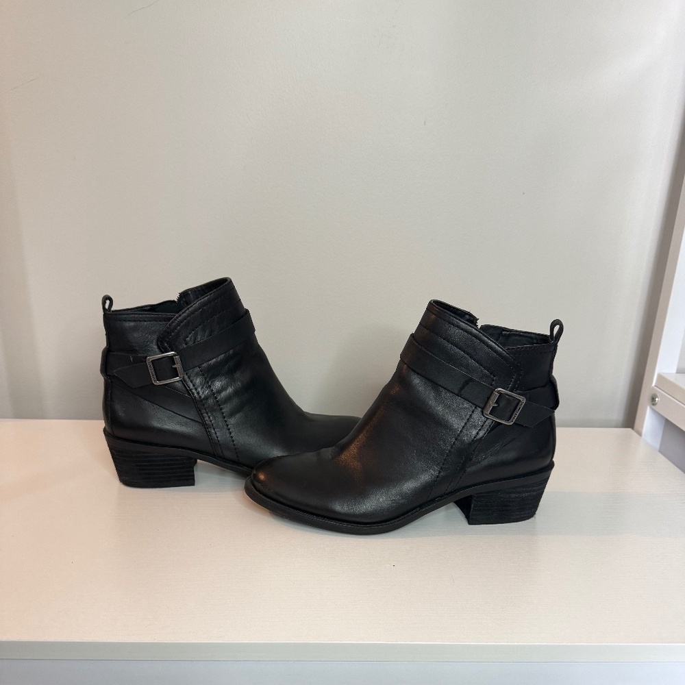 Women's Leather Boot, Vince Camuto, Black, Size 10